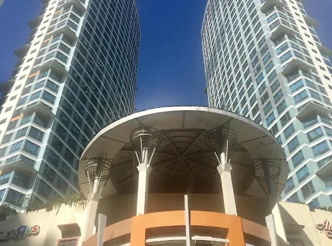 One Bedroom Suite, Eastwood City With Free Unli Wifi Fiber Apartahotel *