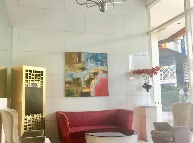 One Bedroom Suite, Eastwood City With Free Unli Wifi Fiber Manila